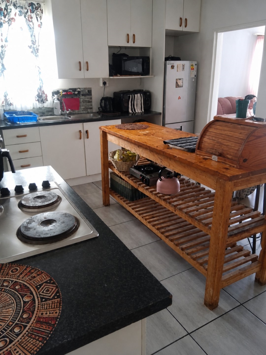 3 Bedroom Property for Sale in Struisbaai Western Cape